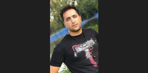 میلاد عبدی، دانشجوی مقطع کارشناسی مددکاری اجتماعی دانشکده علوم اجتماعی دانشگاه علامه طباطبایی امروز ۱۶ آبان مقابل در خوابگاه توسط نیروهای لباس شخصی ربوده  شد