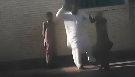 آسیب چشمی؛ تنبیه بدنی یک دانش‌آموز در کنارک چاهبهار