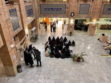 کانال تلگرامی شوراهای صنفی دانشجویان کشور روز سه‌شنبه ۳۰ آبان ۱۴۰۲ از تصمیم دانشجویان دانشکده روانشناسی دانشگاه بهشتی تهران برای تحریم کلاس‌های درسی خبر داد.