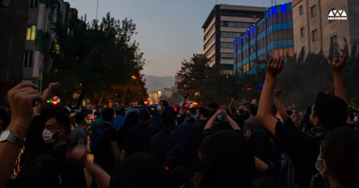 گزارش تصویری از تظاهرات جمعه شب در تهران