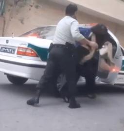 Gənc qadının döyülməsi; İran polisi günahkar məmurun həbs edildiyini elan edib