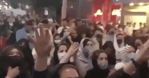 Protests Over Food Price Hikes Spread Across Iran