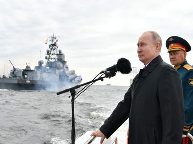 افشای یک اقدام غیرقانونی دیگر روسیه در خزر؛ عبور تسلیحات از آسمان دریا