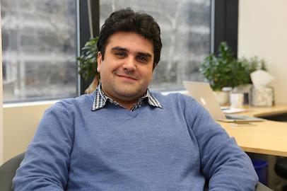 مهدی عربشاهی، دبیر سابق دفتر تحکیم وحدت، می‌گوید که جمهوری اسلامی حق تحصیل را از هر کس که مخالف آن باشد، می‌گیرد