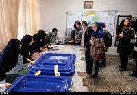 İranın Daxili İşlər Nazirliyi: Tehran əyalətində səsvermə hüququ olanların üçdə biri səs verib