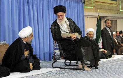 جلسه خداحافظی خامنه‌ای با دولت روحانی را نیز می‌توان سردترین جلسات با دولت ها دانست.