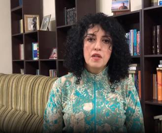 نرگس محمدی: وقیحانه پایین‌تنه‌ام را گرفتند و مثل گوسفند داخل ماشین پرت کردند