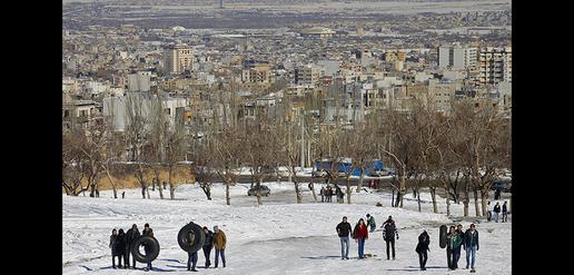 تفریحات زمستانی درارتفاعات همدان