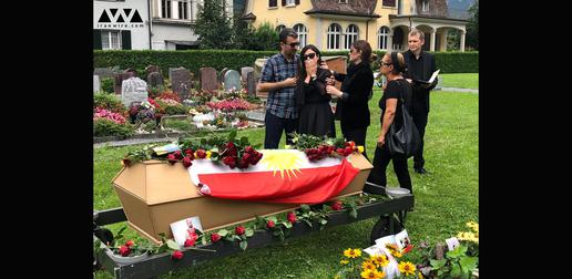 پیش از مهاجرت کشتی‌گیر بود و در سوییس نیز عضو یکی از باشگاه‌های کشتی در کانتون «گلاروس» شد.