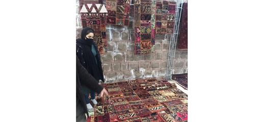 جمعه بازار پروانه یکی از معروف‌ترین بازارهای هفتگی در تهران است که سال‌ها در خیابان جمهوری در پارکینگ طبقاتی «پروانه» برگزار می‌شد.