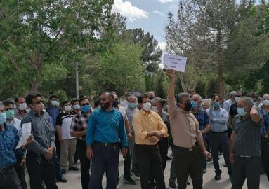 حقوق بازنشستگان در سال ۱۴۰۰ فقط ۲۵ درصد افزایش یافت