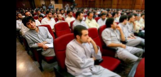 مسعود در دادگاه‌های نمایشی تابستان 88، به 6 سال زندان محکوم شد