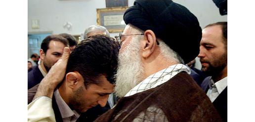 Ayatollah Khamenei kisses the forehead of Arash Mir-Esmaili for refusing to compete against his Israeli opponent