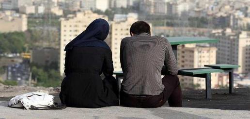 افسردگی در ايران؛ درمانی که مجوز ندارد