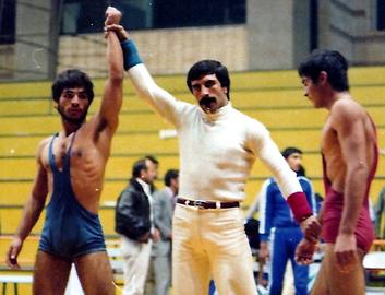 A rare photo of Reza Abedi wrestling in Iran