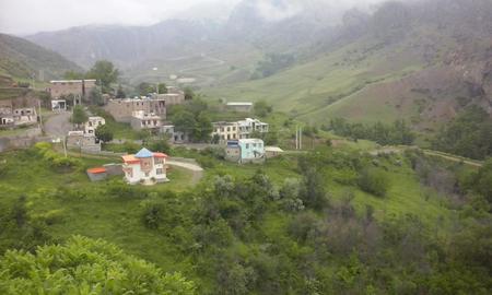 مسمومیت ۲۰۰ نفر از شهروندان در آبش‌احمد با آب آلوده