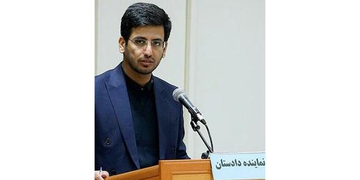 بسیاری از کنش‌گران کشته شدن بهنام را «قتل زیر شکنجه» خوانده‌اند. امین وزیری، دادیار، که بایستی بر اساس سلیقه‌اش برگه‌ای امضا کند؛ همان‌کاری که برای بهنام محجوبی انجام نداد.
