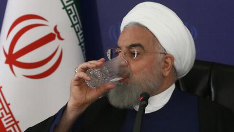 حسن روحانی به ستاد کرونا دستور داده است برای برگزاری سوگواری ماه محرم دستورالعمل بنویسند.