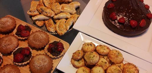 کلوچه خرمايی فرياد می‌زنه بياااااااا