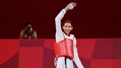 کیمیا، دختر ایران، زیر پرچم پناهندگان، چهارم المپیک شد