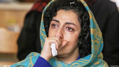 Human rights activist Narges Mohammadi, currently in Zanjan Prison, has been threatened with death by a fellow inmate