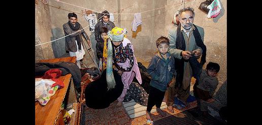 Police Raid Homes of Migrants in Isfahan