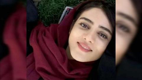 خودسوزی «سحر خدایاری»، دختر جوان ٢٩ ساله مقابل ساختمان دادگاه انقلاب تهران، به دنبال طرح اتهام ورود به ورزشگاه «آزادی» و تهدید صدور حکم حبس در دادسرا برای او