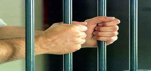 1,000 Teachers Behind Bars in Iran