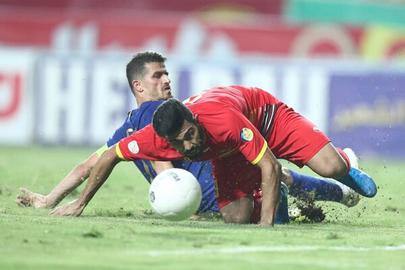 پس از آن‌که تست کرونای ۶ بازیکن فولاد خوزستان مثبت اعلام شد، حالا باشگاه استقلال به‌صورت رسمی خبر از ابتلای بازیکنان و مربیان خود به این بیماری داده است.