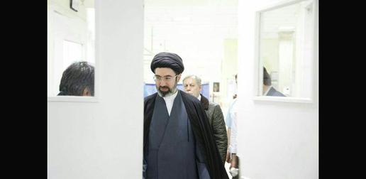 The Supreme Leader Ali Khamenei’s son, Mojtaba Khamenei, visits Ayatollah Vaez-Tabasi in hospital
