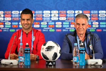 Shojaei and Queiroz at the press conference in Kazan