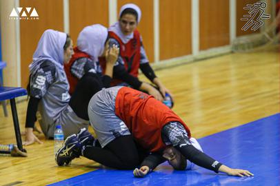 تمرینات دختران ملی‌پوش هندبال با دو میهمان روس
