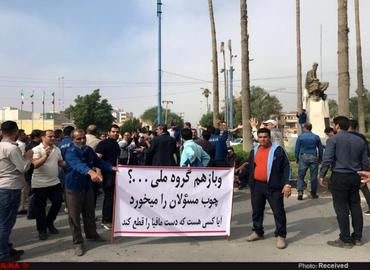 کارگران گروه ملی فولاد اهواز مانع برگزاری انتخابات شورای اسلامی شدند
