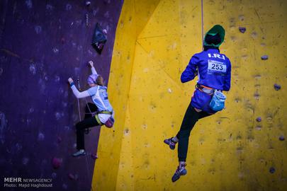 Tehran Hosts Asian Rock Climbing Competition