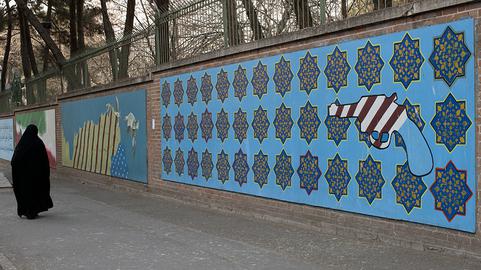سفارت امریکا، گروگان تاریخ