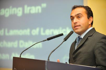An informed source told IranWire that Mahan Abedin, a British-Iranian dual national, has been arrested