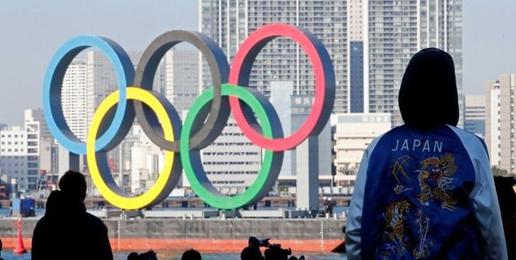 روزنامه «تایمز» چاپ انگلستان خبر داد که دولت ژاپن در جلساتی غیرعلنی و مخفیانه، لغو میزبانی رقابت‌های المپیک تابستانی را بررسی کرده است.
