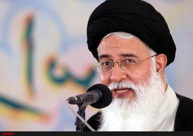 علم الهدی: دشمن پشت دروازه انتخابات است