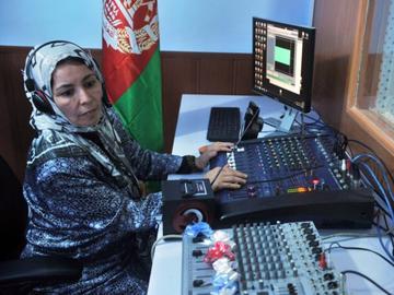 'I Don't Know How to Keep Broadcasting': Afghan Media Members in Despair as Colleagues Flee