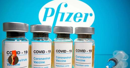 سازمان ملی سلامت آمریکا، معتقد است فایزر به عنوان موثرترین واکسن در دو دز اول بین ۳۰-۵۰ درصد و با تزریق دز سوم تا ۷۰ درصد ایمنی بدن در برابر سویه امیکرون را افزایش می‌دهد.
