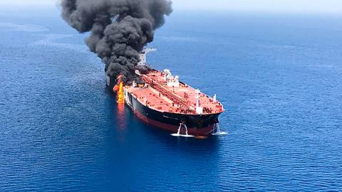 حمله اسرائیل به ۱۲ کشتی حامل نفت و سلاح ایران به سوریه