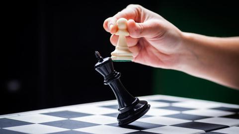 نوجوانان شطرنج ایران، قربانی مبارزه نکردن آرین مقابل حریفان اسراییلی شدند