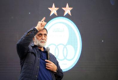 سردار مصطفی آجرلو در کنار تمامی فسادهای مالی شخصی و خانوادگی‌ خود، از تندروترین افراطیون تاریخ ورزش ایران هم هست.