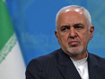 دقایقی پس از سخنان رهبر جمهوری اسلامی برخی کاربران شبکه‌های اجتماعی از «محمدجواد ظریف» خواستند که استعفا دهد.