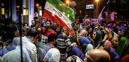 Volleyball team welcomed home by adoring fans