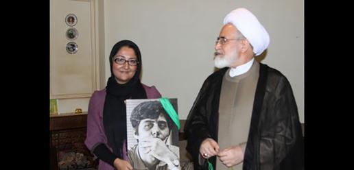 مهدی کروبی هم پیش از حصر خانگی به دیدار مهسا امرآبادی رفت