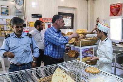 پلمپ ۲۱۳ نانوایی در ارتباط با ویروس کرونا