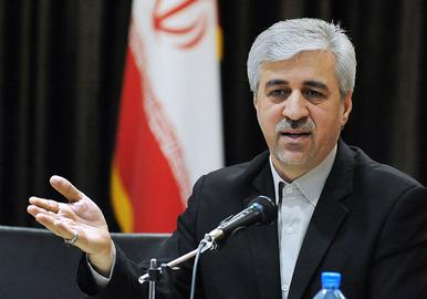 او مشاور ارشد امور بین‌الملل «هلدینگ عمران و حمل‌ونقل تامین» شد که در زمینه امور نفت و گاز فعالیت می‌کرد.
