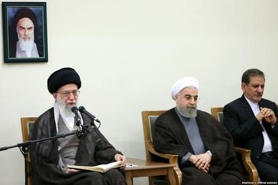 Reformists Hope for Link to Khamenei as Election Looms