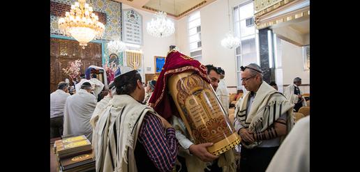 Iranian Jews praying for Khamenei's health